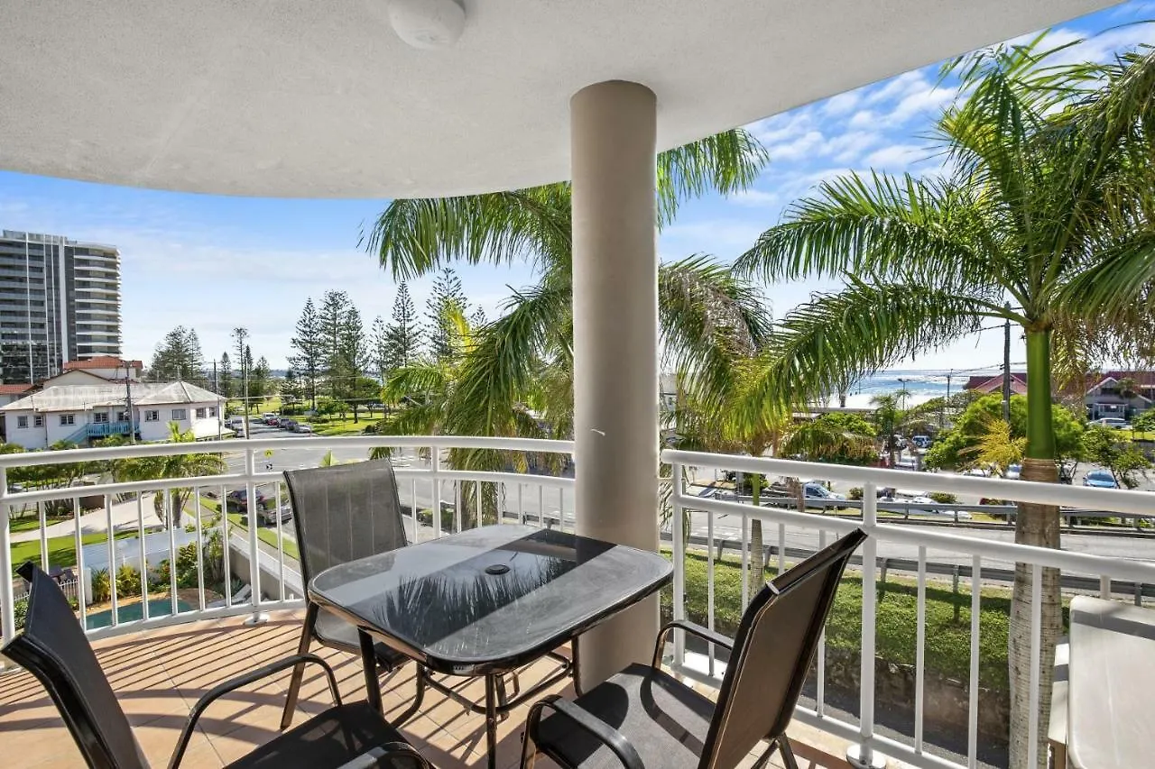 Kirra Palms