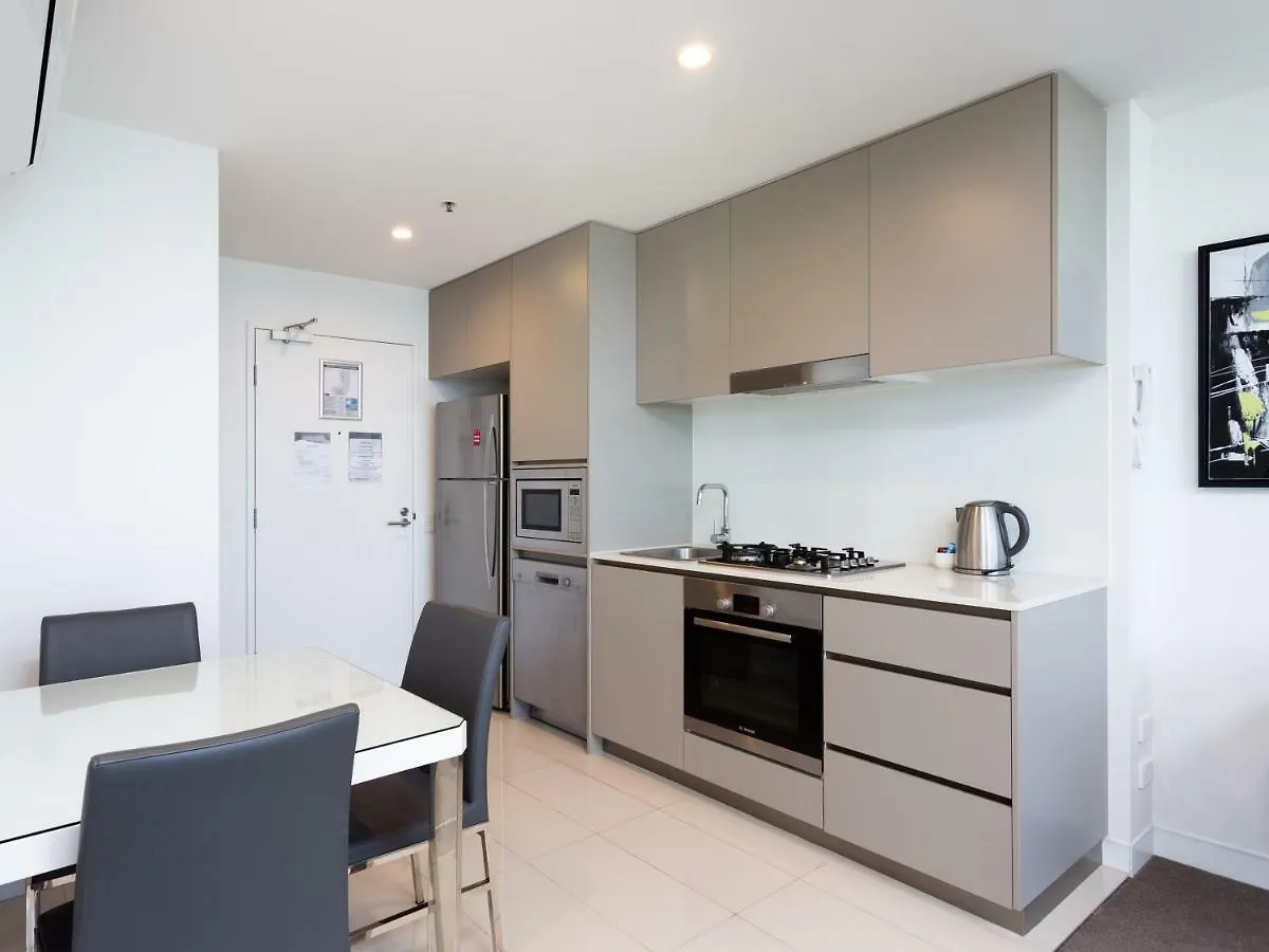 Appartamento Serain Residences On Surfers *