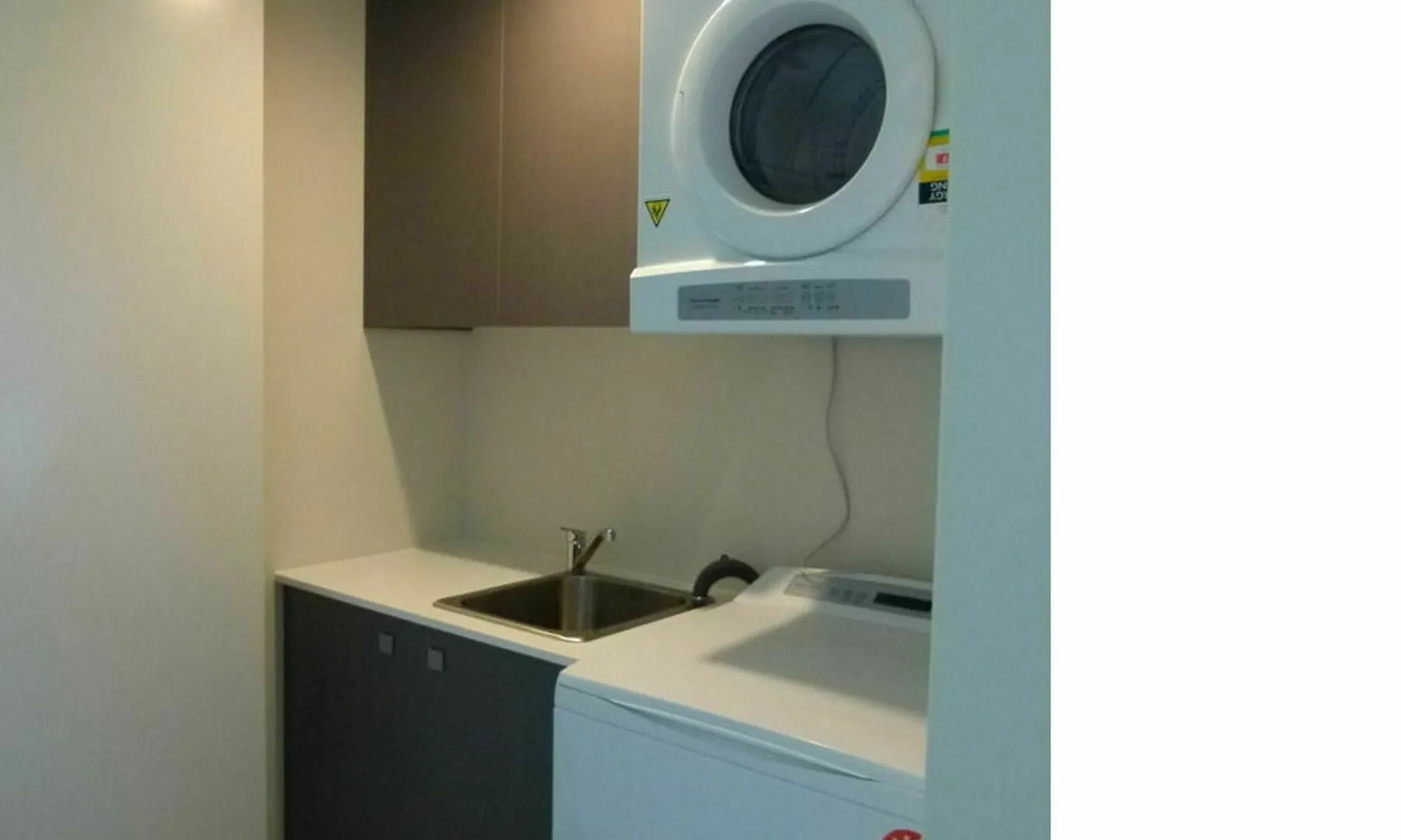Pure Kirra Aparthotel 3*