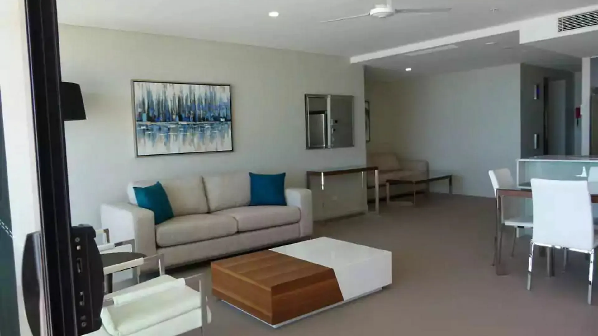 Aparthotel Pure Kirra