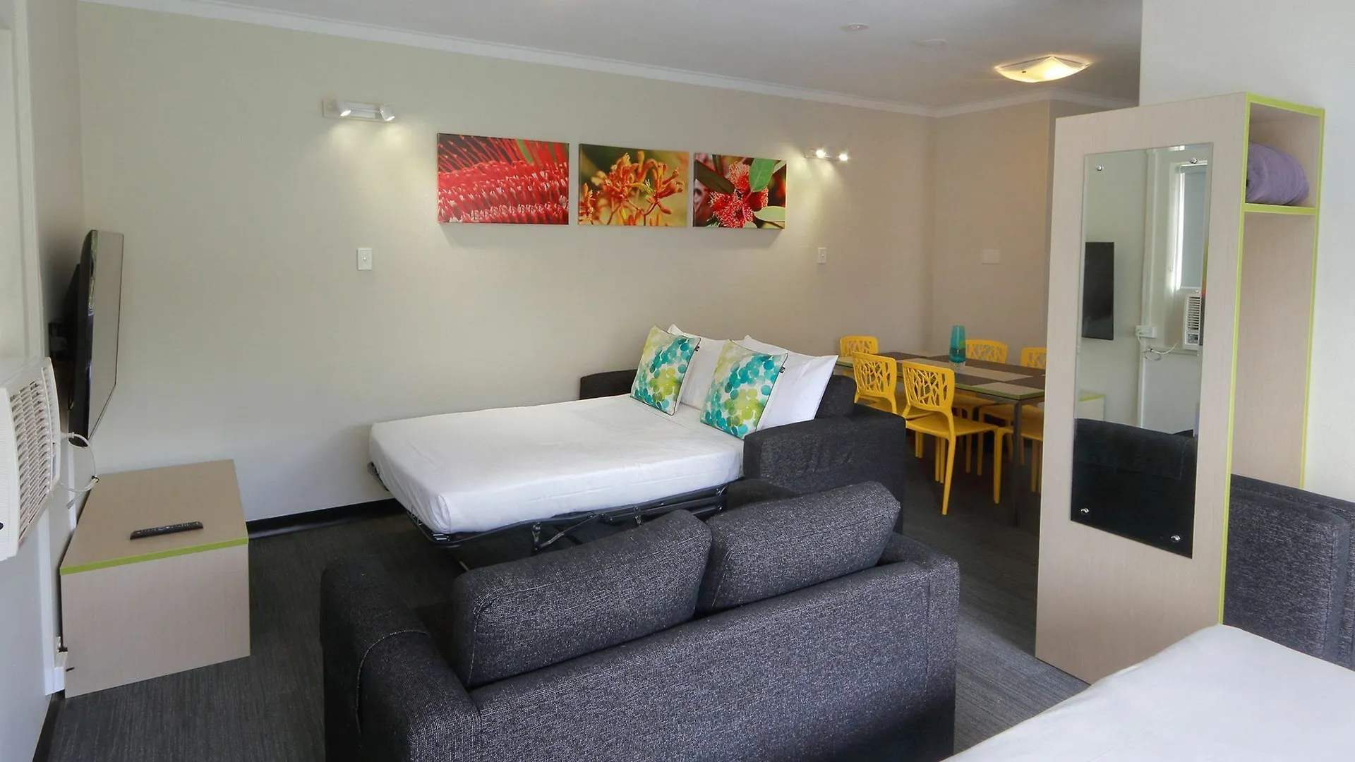 Hotel Palm Beach Gold Coast