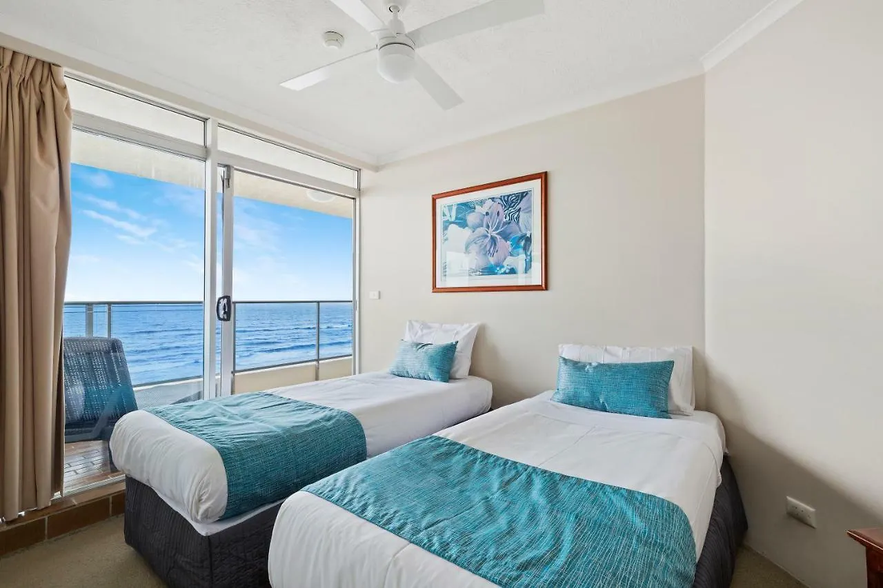 Aparthotel Foreshore Beachfront 3*