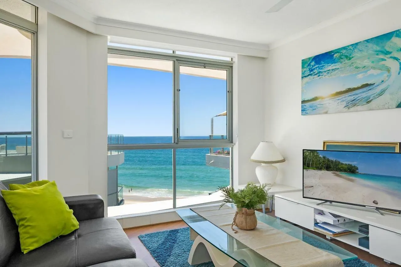 Foreshore Beachfront 3* Gold Coast