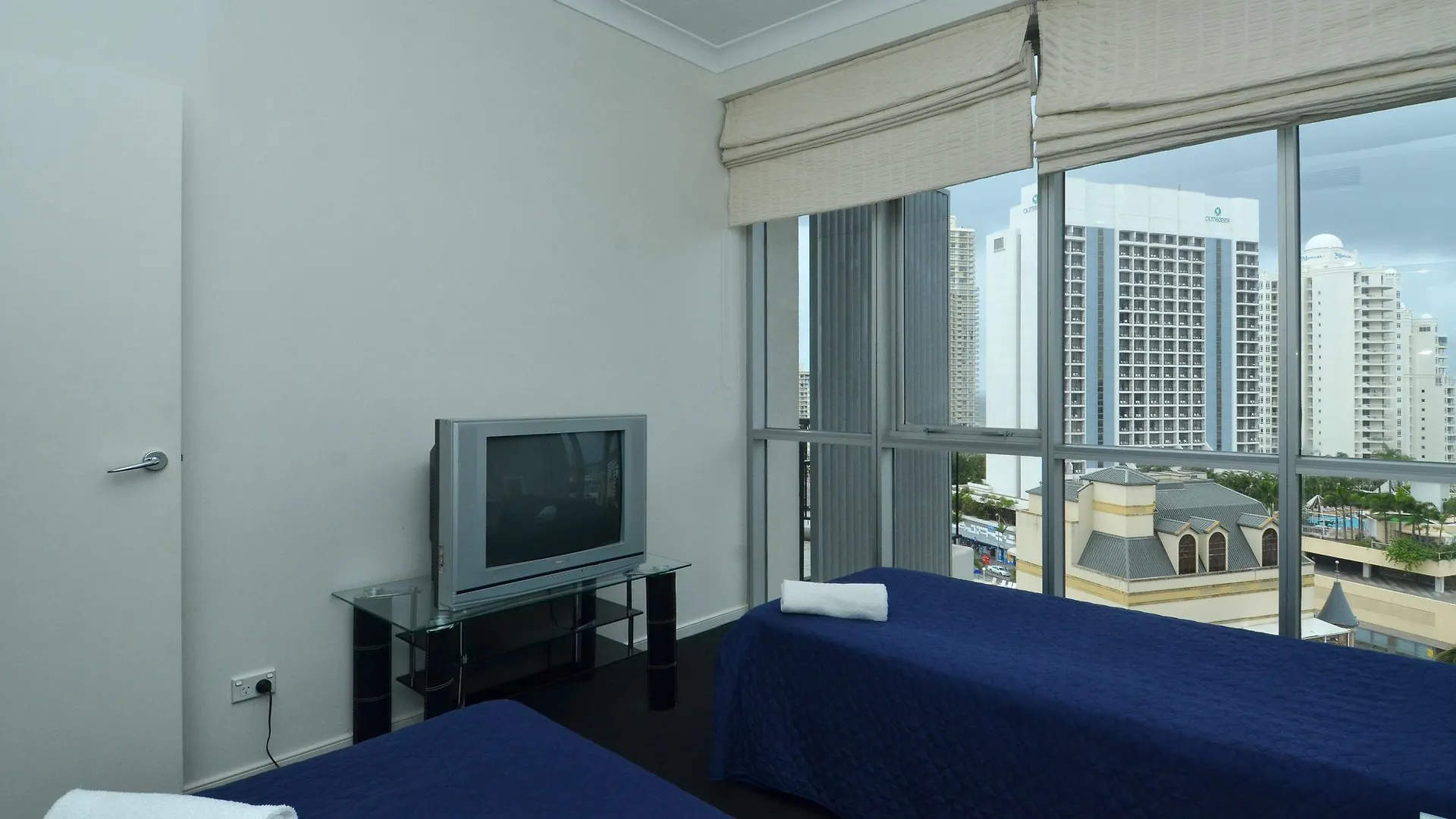 Chevron Renaissance - Hr Surfers Paradise *