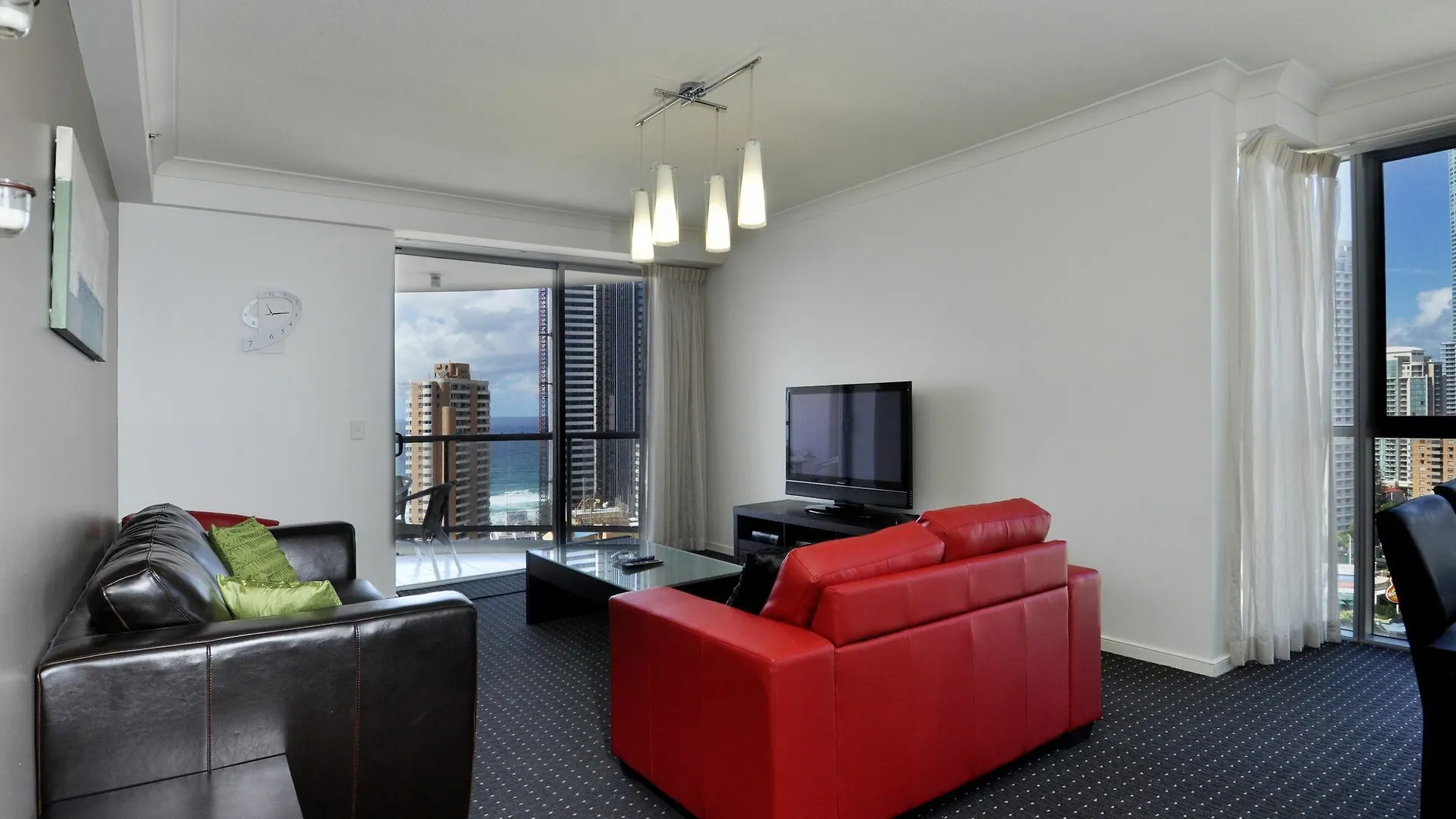 Chevron Renaissance - Hr Surfers Paradise *