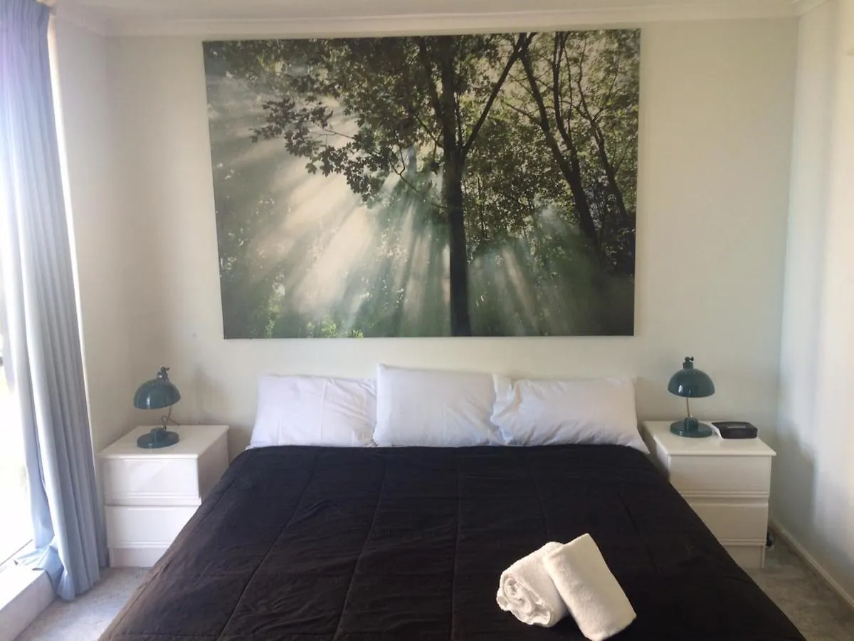 Lejlighedshotel Moorings On Cavill Surfers Paradise Gold Coast