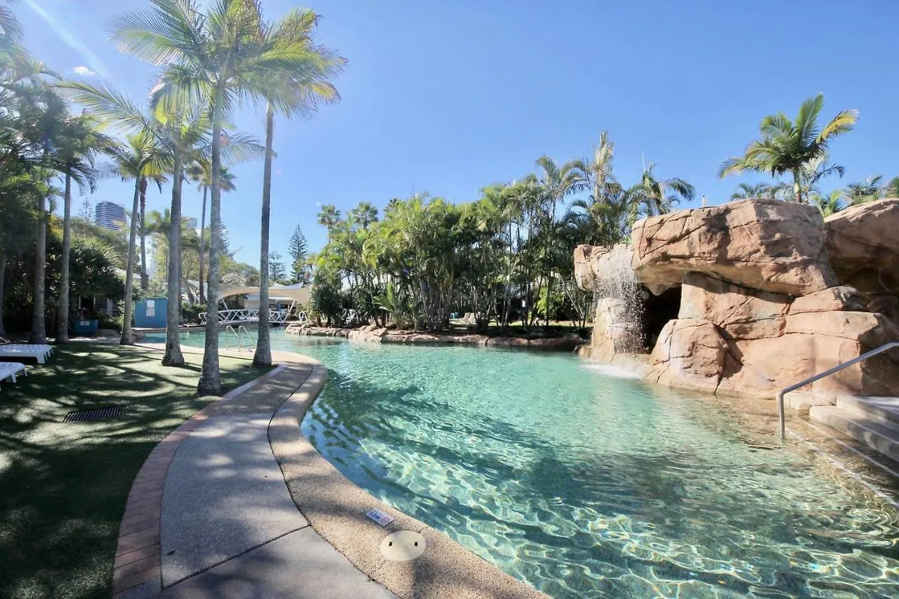Diamond Resort, Poolside #40