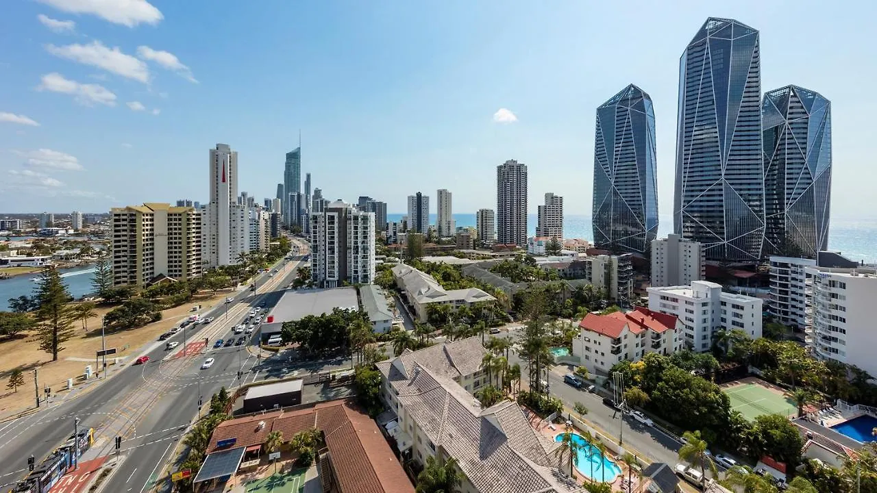 Oaks 4* Gold Coast