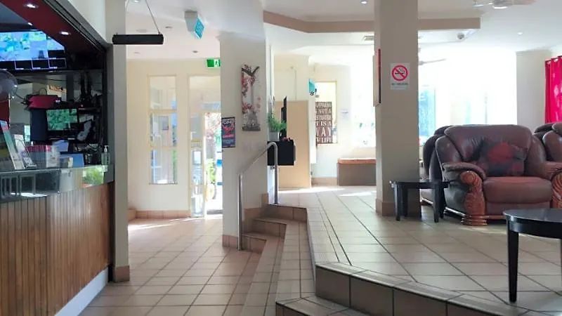 Gold Coast Hostel *