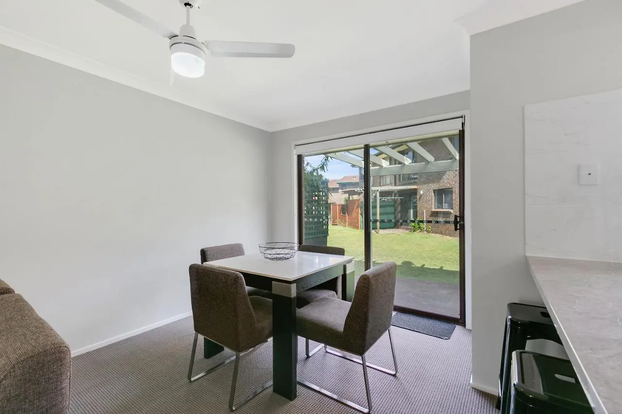 公寓 Fountain View Estate - We Accommodate *