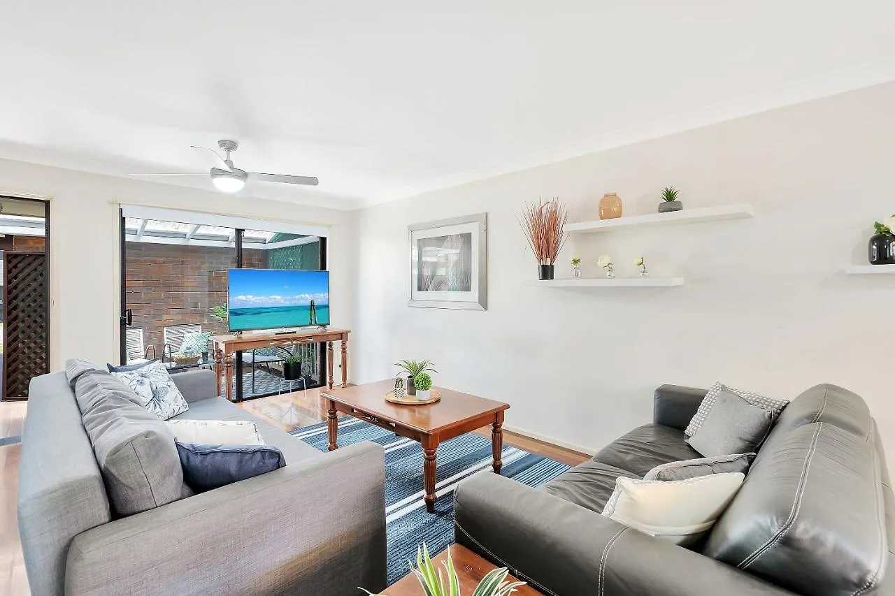 Fountain View Estate - We Accommodate * 黄金海岸