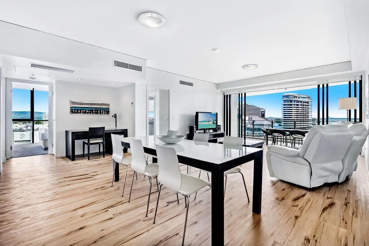 Mantra Sierra Grand Apart-hotel Gold Coast