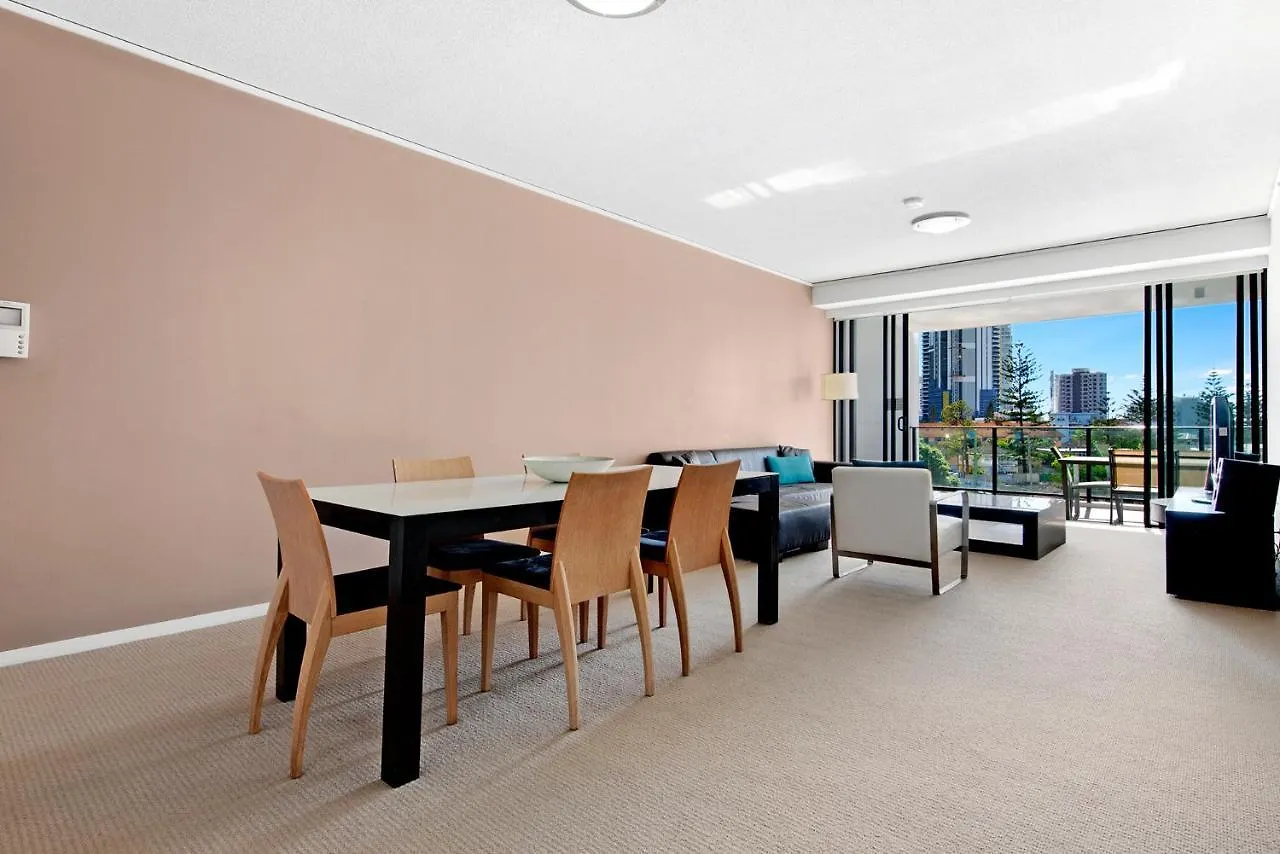 Apart-hotel Mantra Sierra Grand