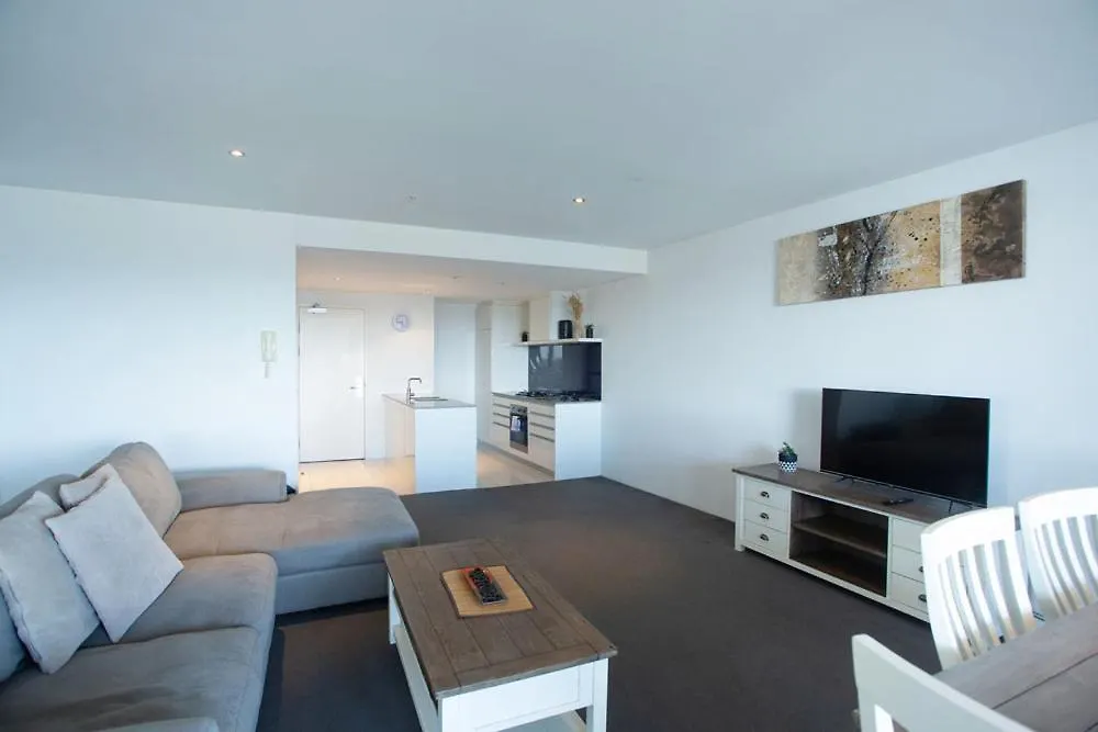 Circle On Cavill - Hosted By Coastal Letting * Gold Coast