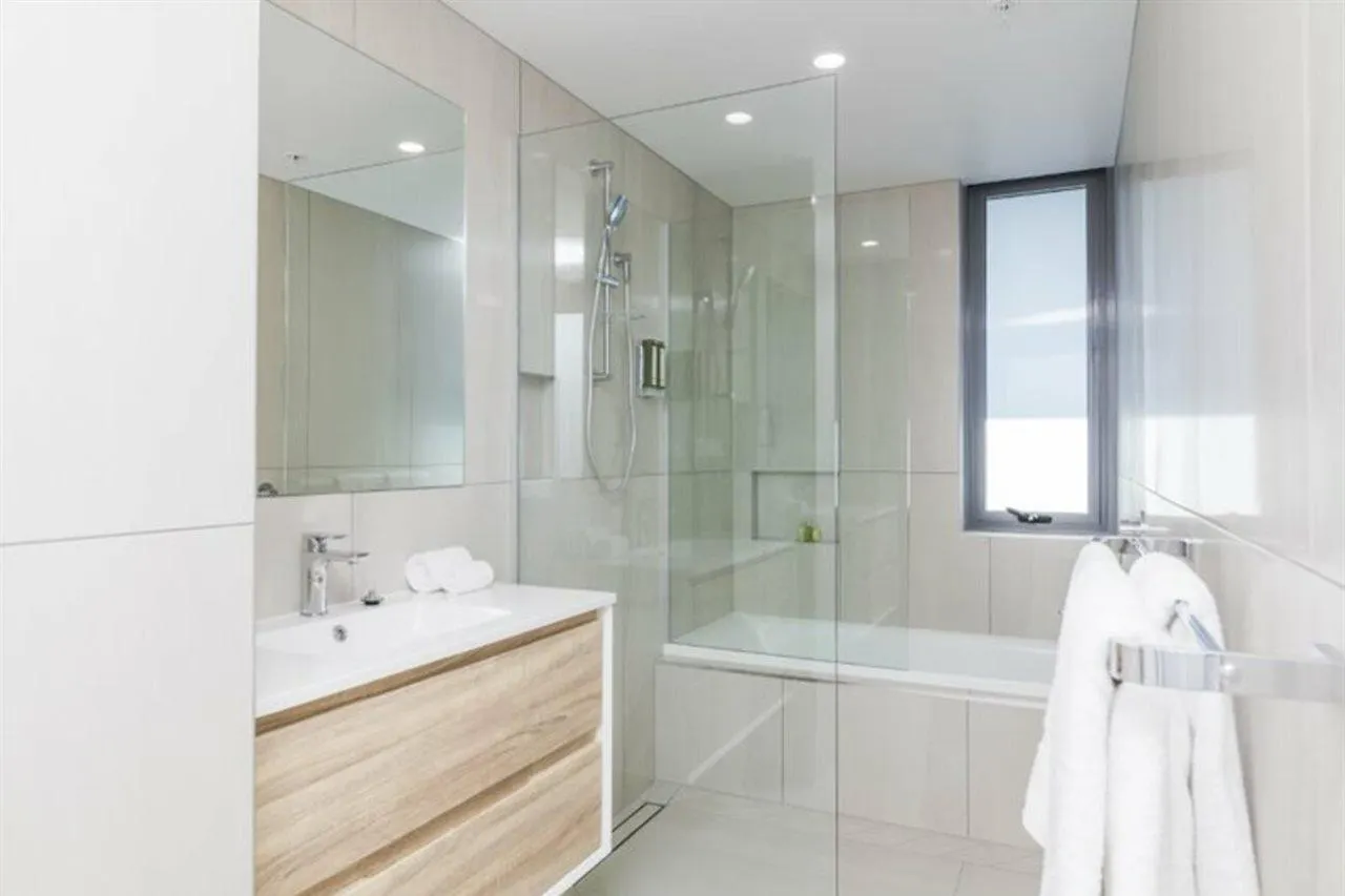 Sky Broadwater 4* 골드코스트
