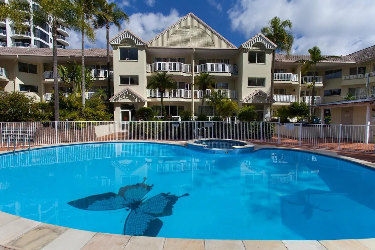 Surfers Tradewinds 3*