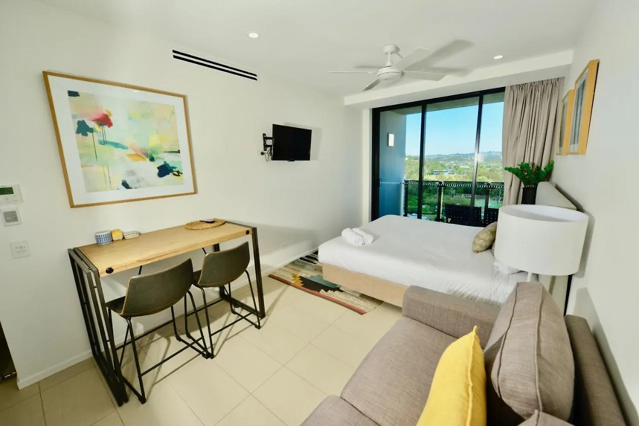 Iconic Kirra 4* Gold Coast