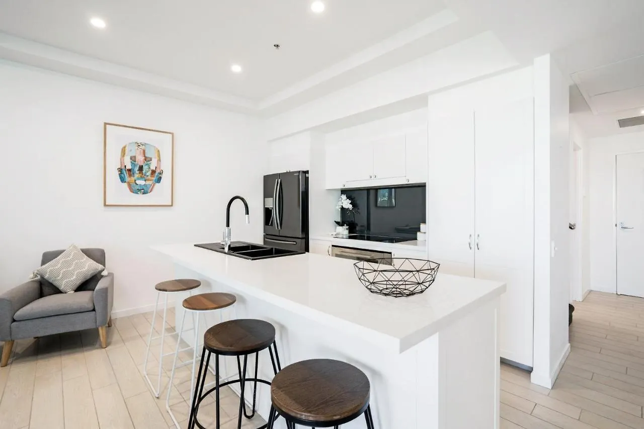 Wings Resort, And 2 Story Penthouses - We Accommodate