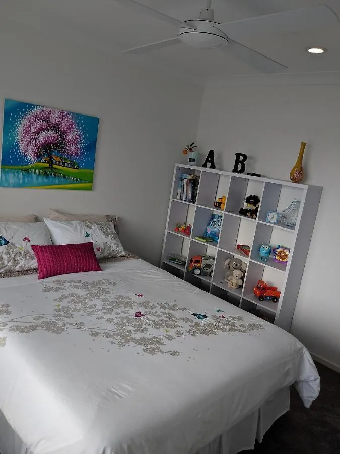 5 Star Water Front Luxury, Ava