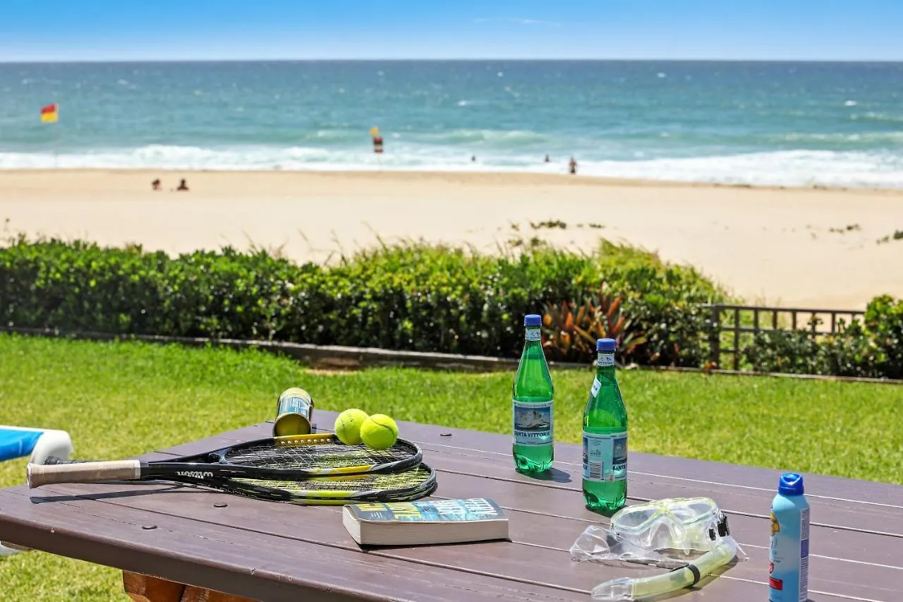 Breakers North Absolute Beachfront - Official Apart-hotel Gold Coast