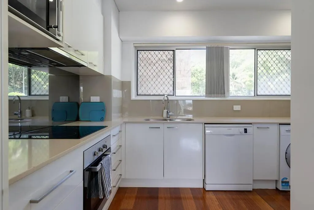 Apartment Burleigh Point Vibes Stylish And Modern Gold Coast