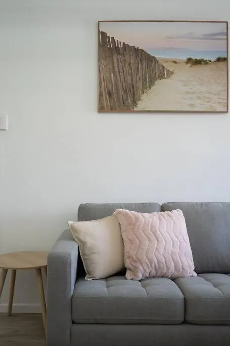 Apartment Burleigh Point Vibes Stylish And Modern
