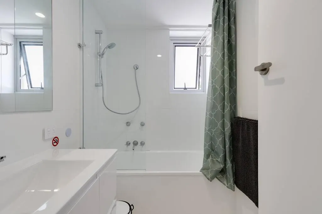 Burleigh Point Vibes Stylish And Modern * Gold Coast