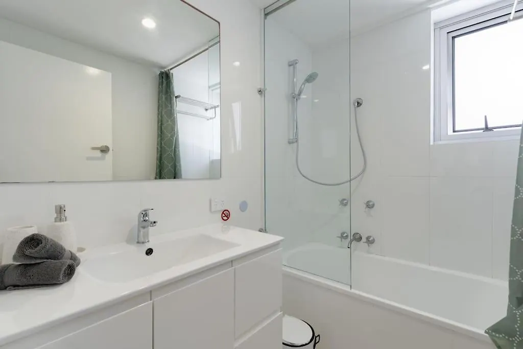 Apartment Burleigh Point Vibes Stylish And Modern Gold Coast
