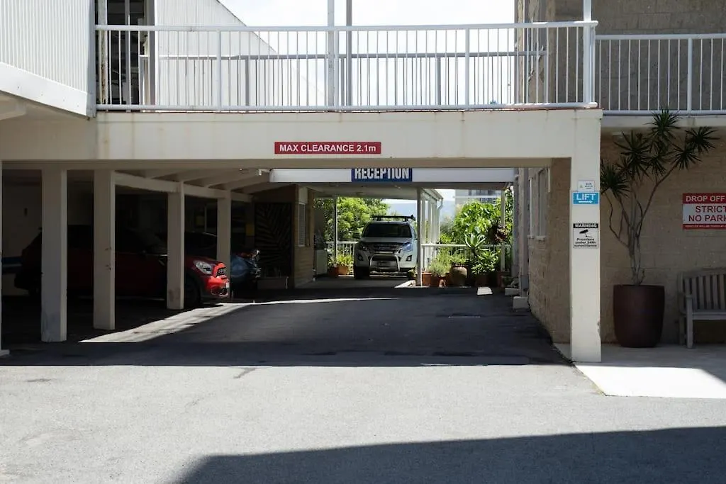 Burleigh Point Vibes Stylish And Modern * Gold Coast