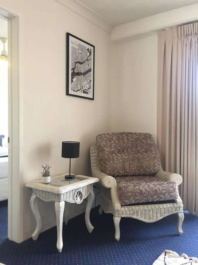 Apartment Mermaid