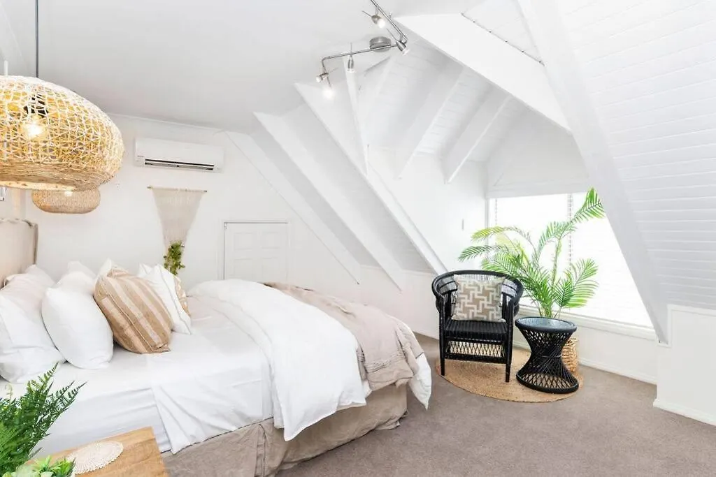 Absolute Beachfront Family Size *
