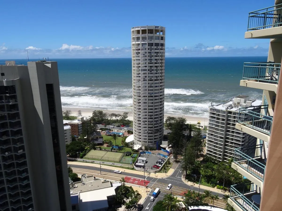 Crown Towers Apartment