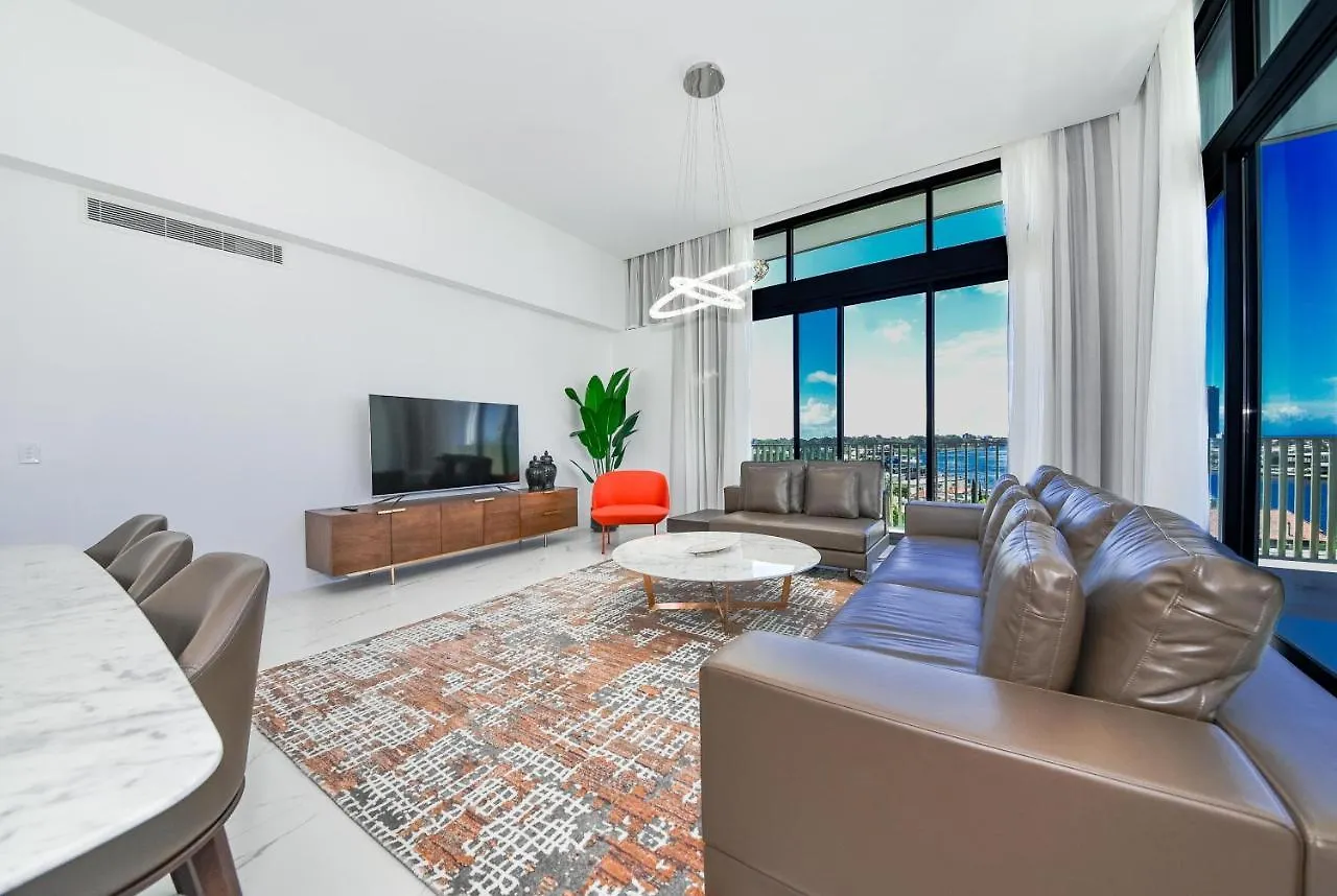 Lotus 5* Gold Coast