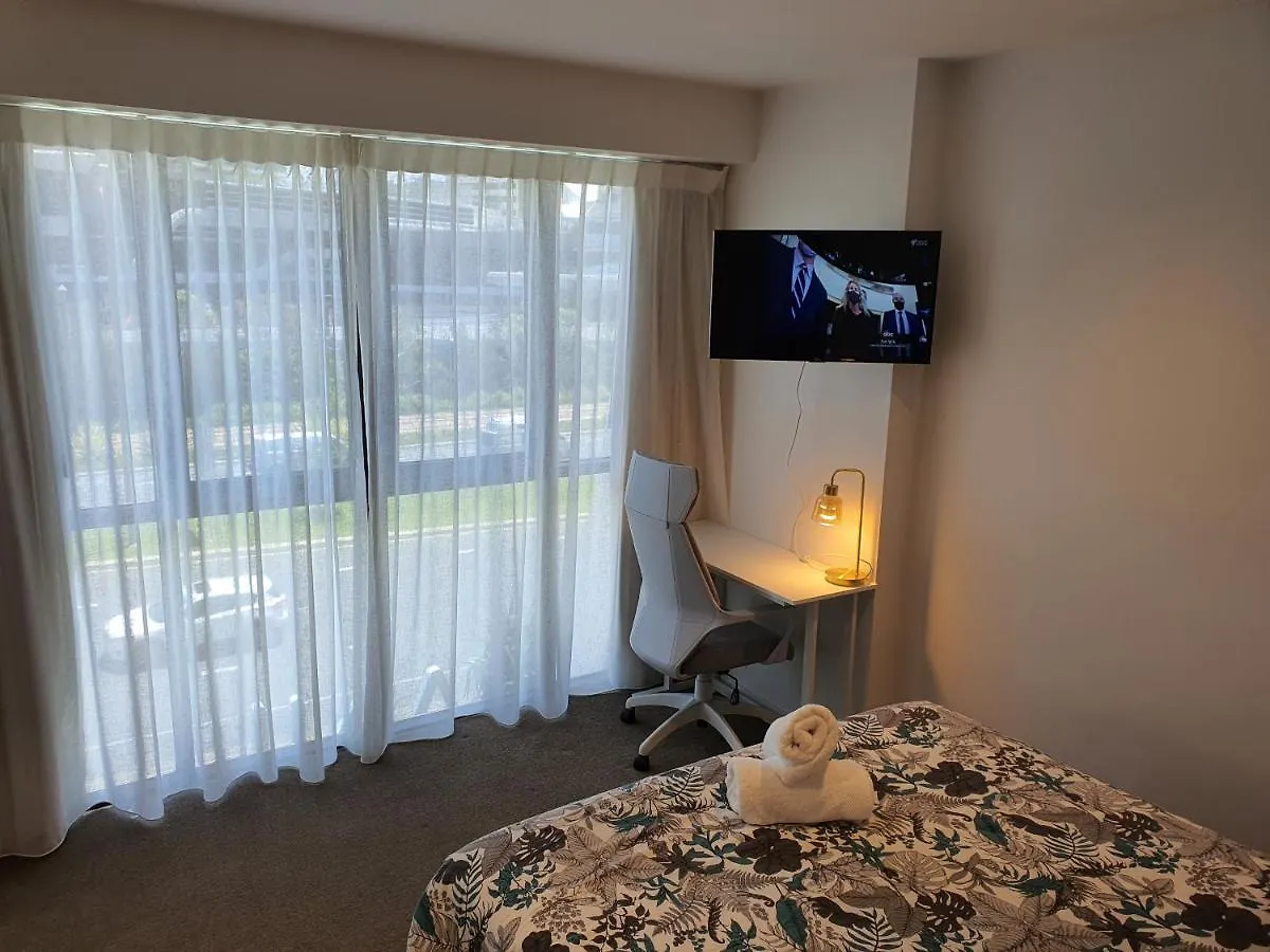 The Eureka On Broadbeach Daire