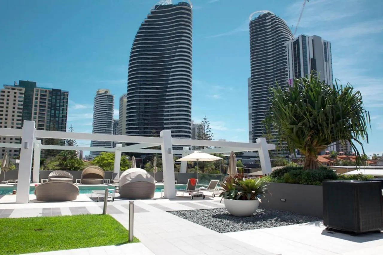 The Eureka On Broadbeach Daire