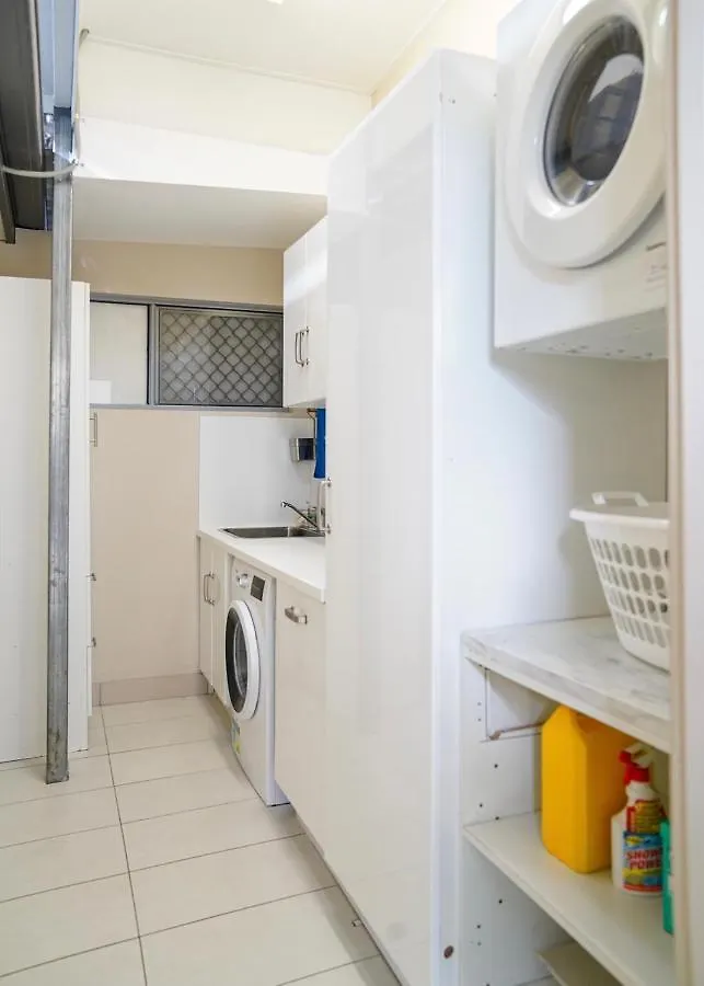 Mermaid Waters Duplex House Homestay *