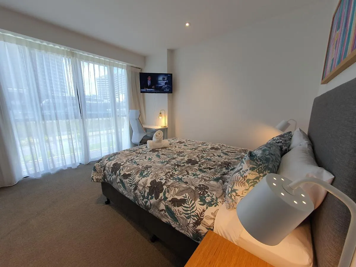 The Eureka On Broadbeach Daire