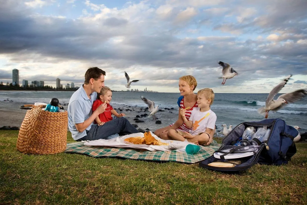 Campsite Burleigh Tourist Park 2*
