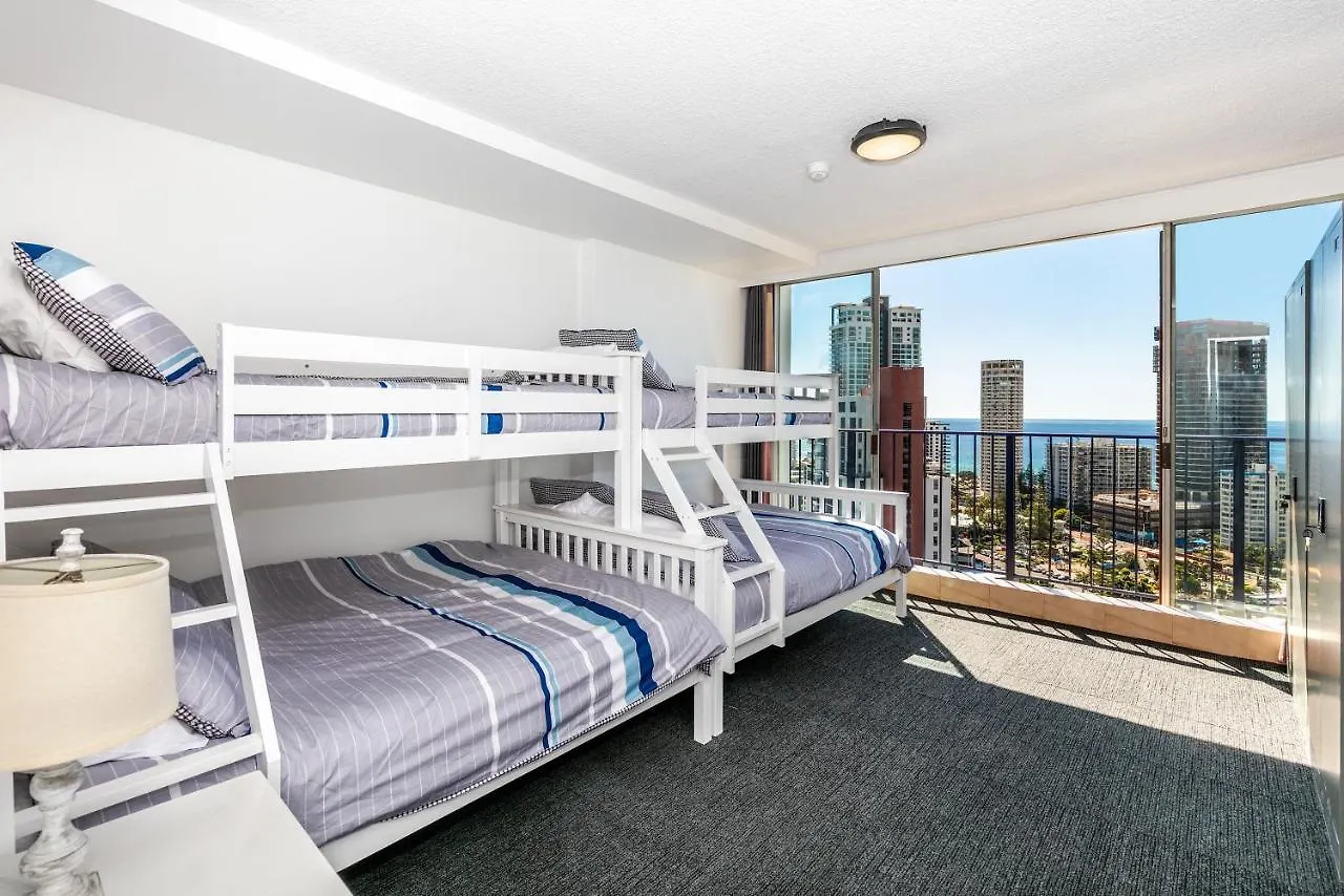 Snooker Surfers Paradise Apartment *