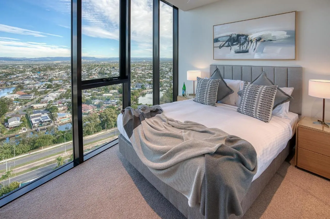 Encore Broadbeach - Official * Gold Coast