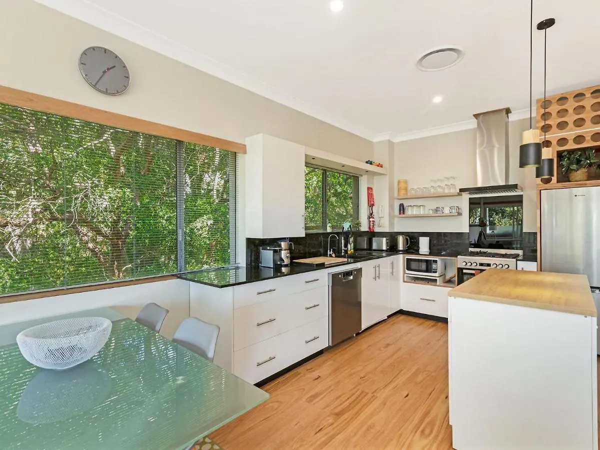 Unit 8 24 Panorama Drive Apartment *