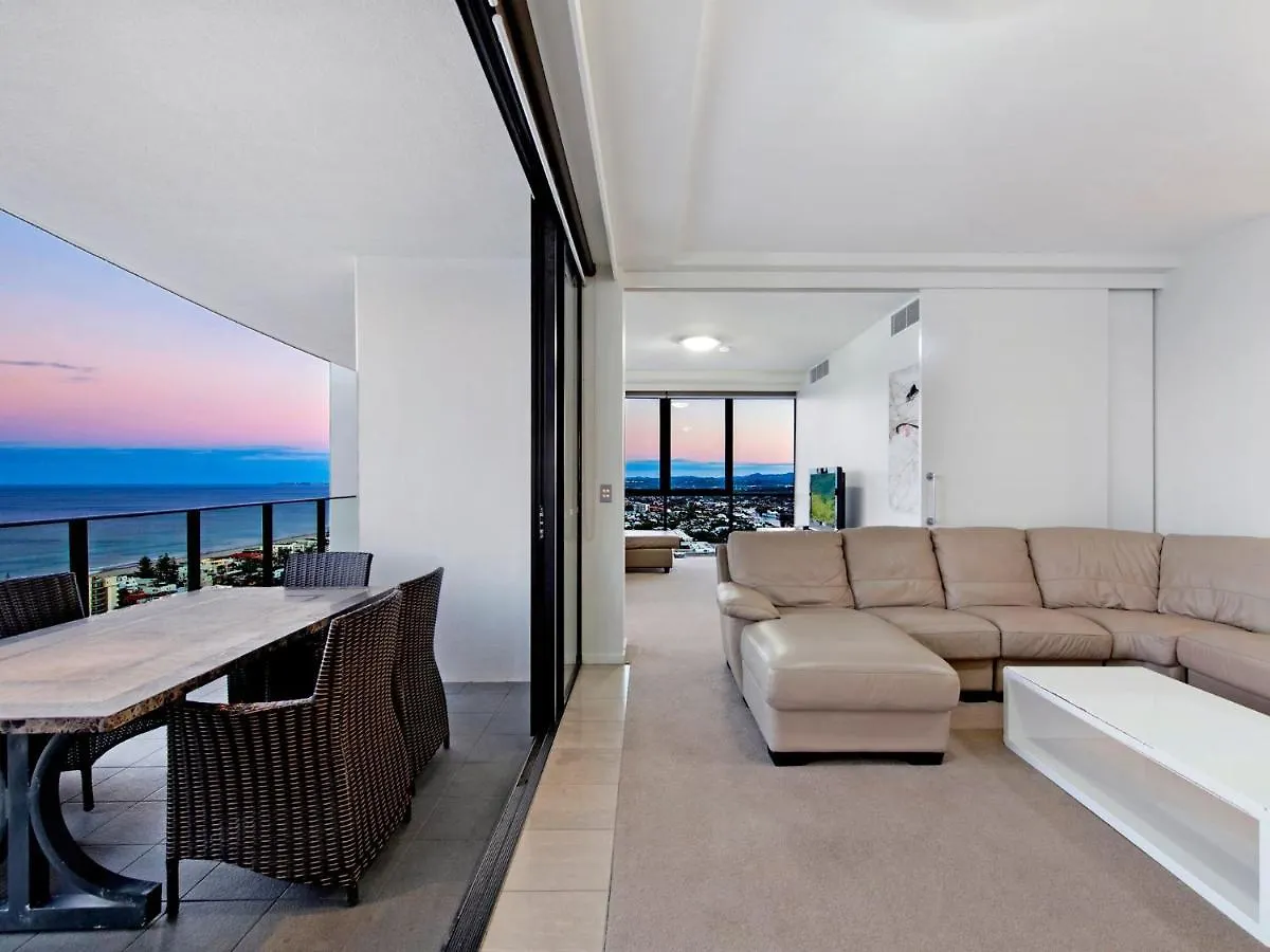 Private Rooftop Penthouse - Sierra Grand - Coasthm Apartman
