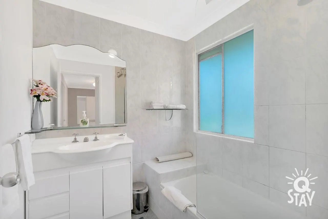 Apartment Fountain View Estate - Qstay