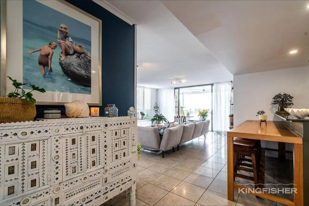 Luxe 3 Bedroom Rooftop Beachside *