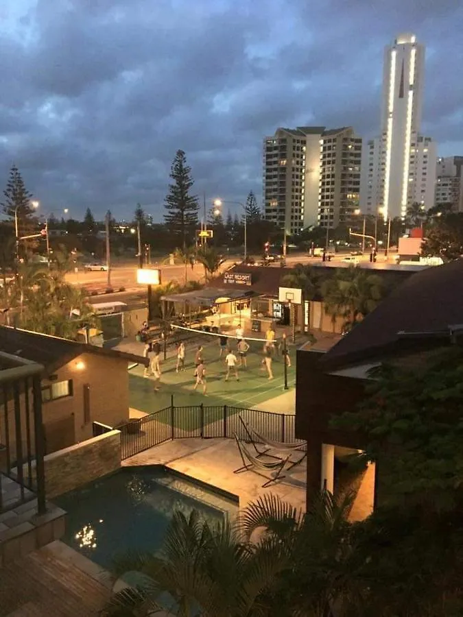 אכסניה Maxmee Backpackers גולד קוסט