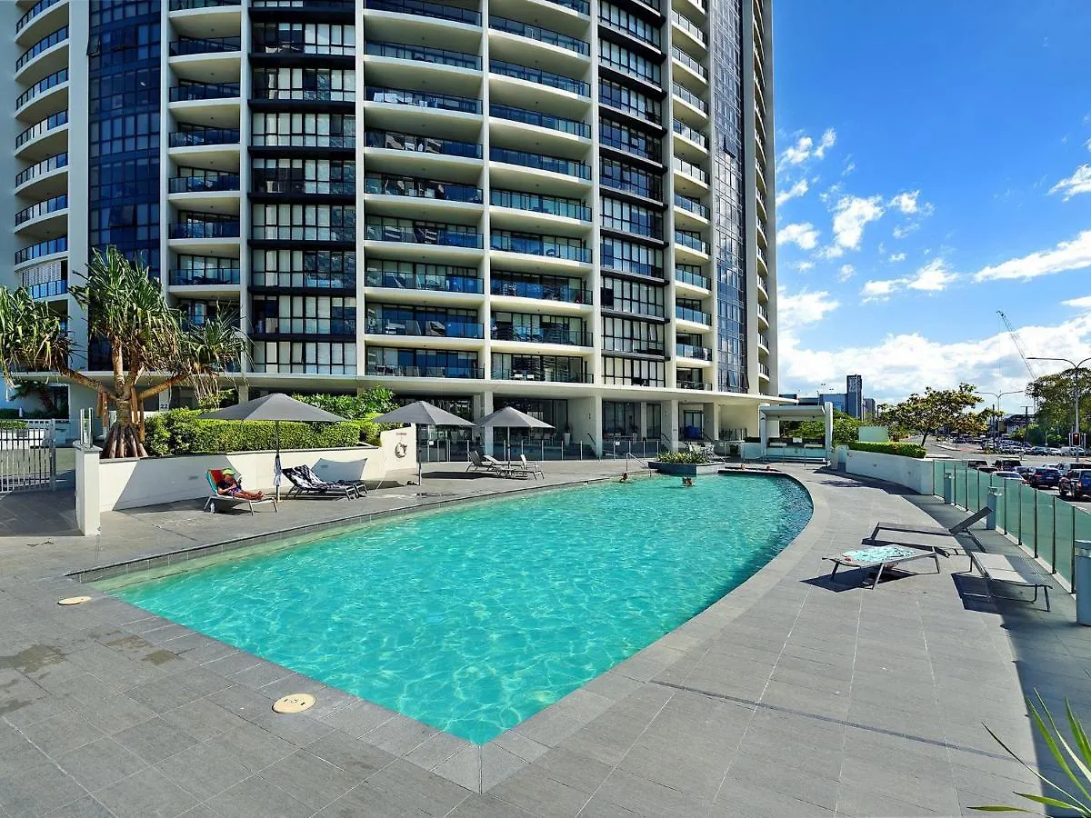 Apartment Beautiful 2 Bedroom - Sierra Grand Broadbeach Gold Coast