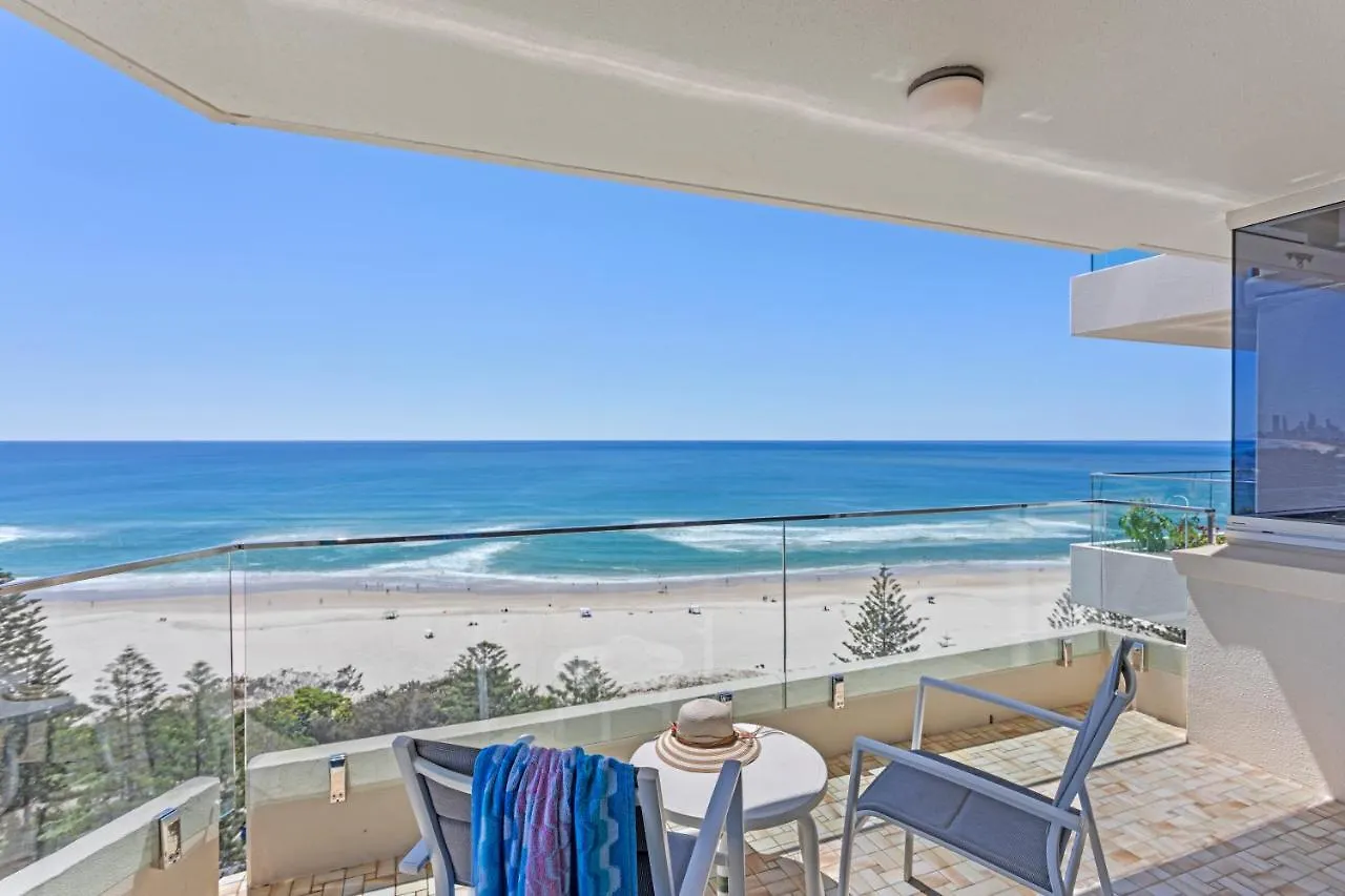 Southern Cross Beachfront Aparthotel 4*