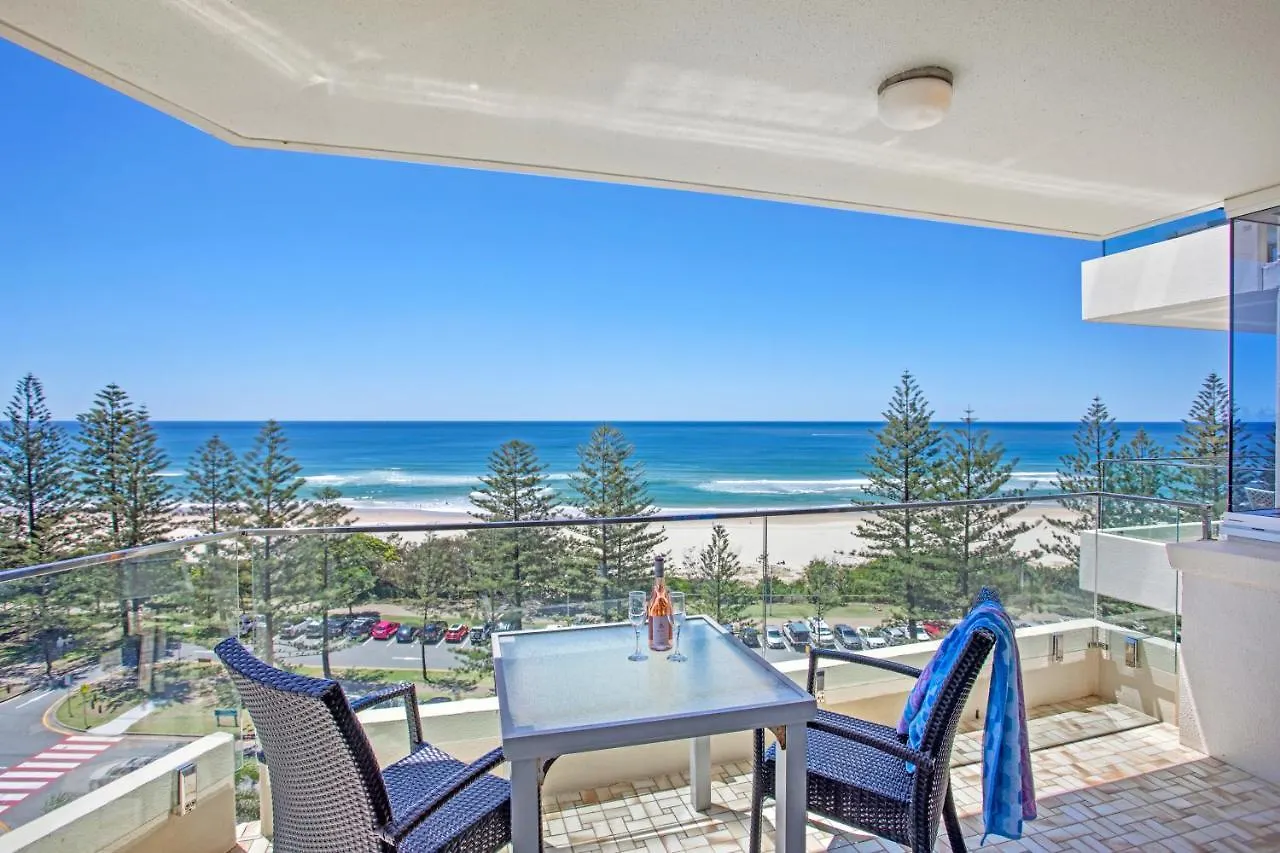 Southern Cross Beachfront 4*