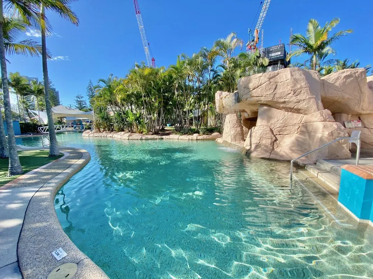 Diamond Resort, Poolside #40 * Gold Coast