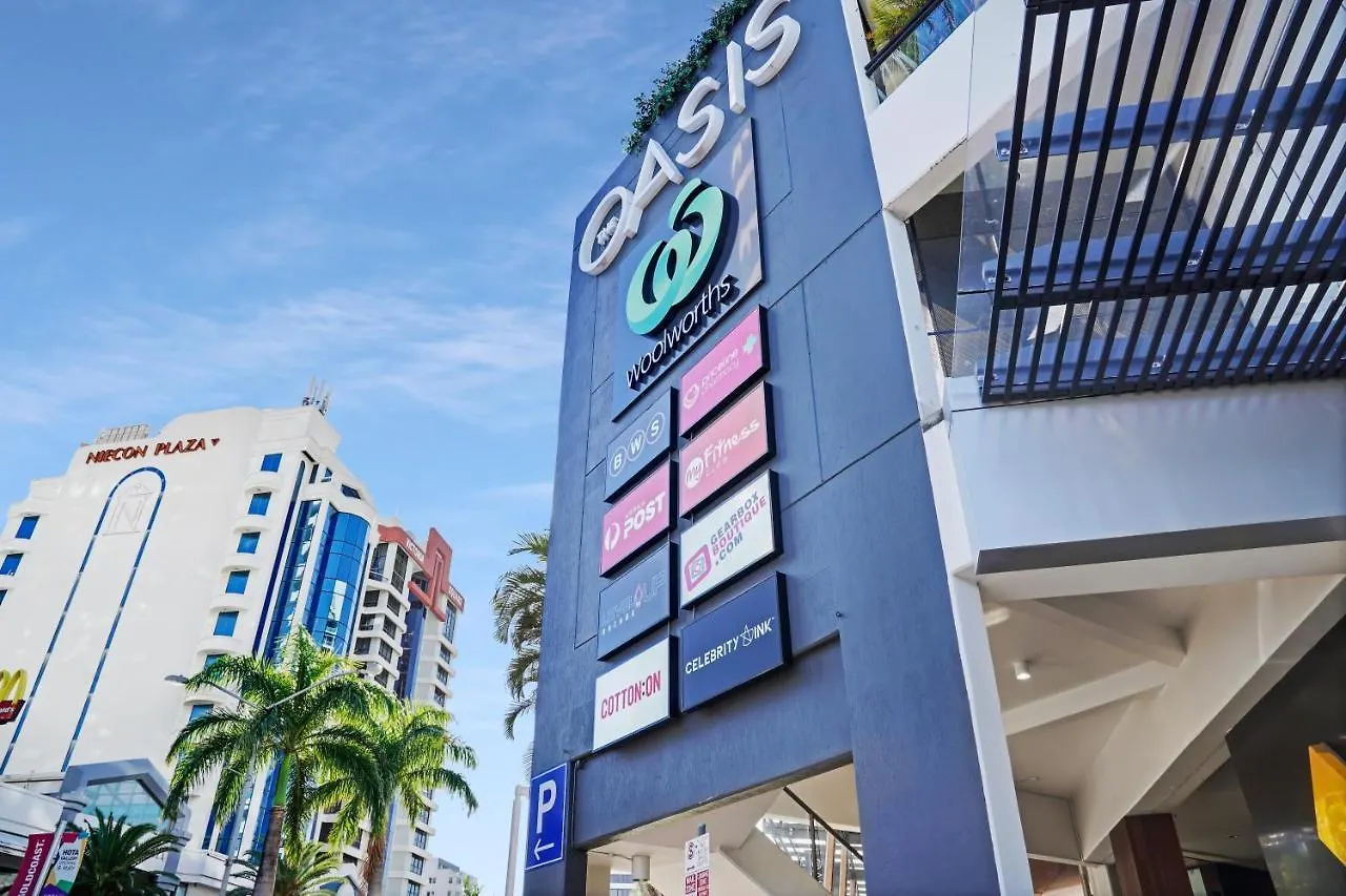 Beachfront On Oasis Centre, Air On Broadbeach 1503 غولد كوست